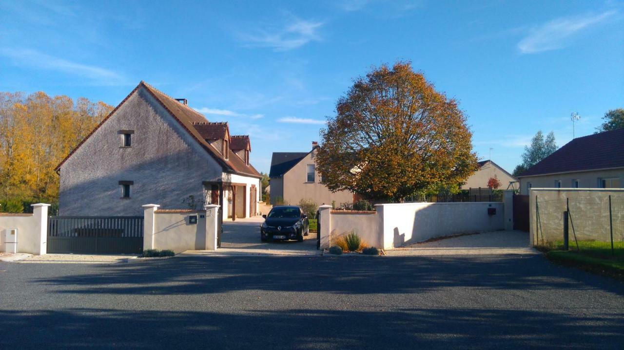 Le Tilleul Hotel Niherne Buitenkant foto
